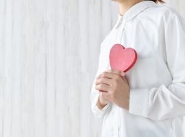 心臓突然死の主な原因のひとつである不整脈、「心室細動」とは？