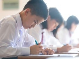 学校における心臓突然死から子どもたちを守るためにできること。AEDを使用した救命活動の体制は？