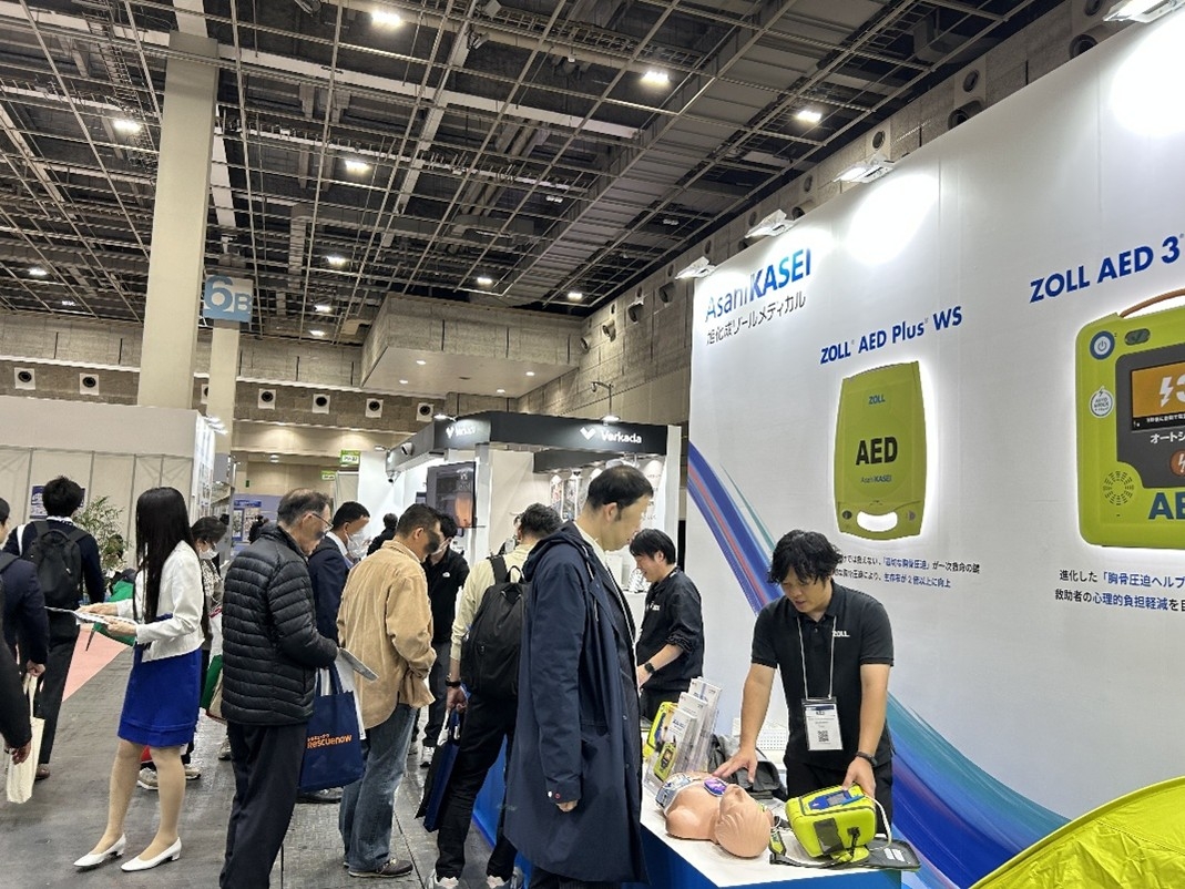 第10回【関西】オフィス防災EXPO 弊社ブースの来場者の様子